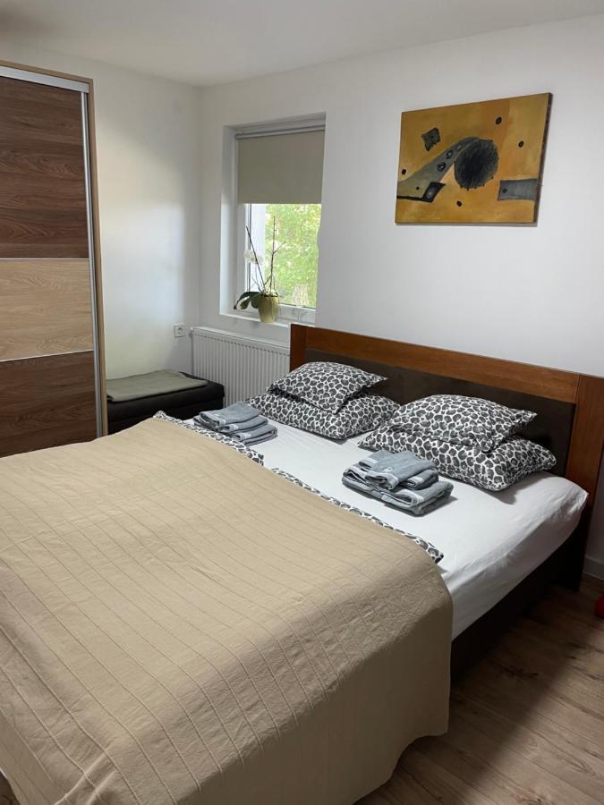 Apartment Pecslux *